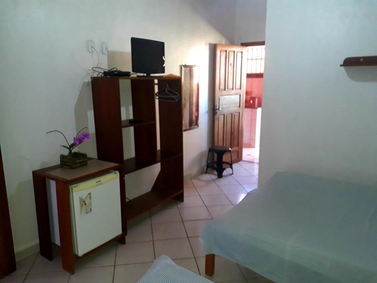 Pousada Bromelias - Suites E Aptos Nova Vicosa Bagian luar foto